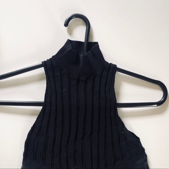 ZARA Crossover crop top - Picture 2 of 4